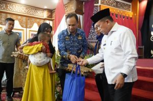Al Haris Komitmen Tekan Stunting - Luncurkan Gerakan 10B ASN Peduli Stunting di Jambi