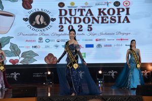 Dinda Gusti Sabilla Asal Jambi Raih Dua Gelar Sekaligus di Ajang Bergengsi Duta Kopi Indonesia 2025