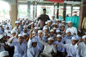 Hari Santri ! SAH Bangga Jadi Santri, Kenang Masa Mondok di Pesantren Musthafawiyah Purba Baru