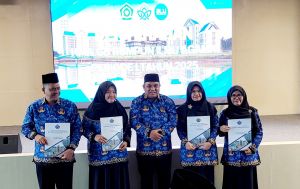 Luar Biasa, Empat Dosen UIN-STS Jambi Resmi Jadi Guru Besar