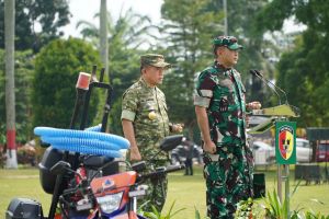 Gubernur Al Haris Dampingi Pangdam XX/TIB Pimpin Apel Kesiapsiagaan Penanggulangan Karhutla di Provi
