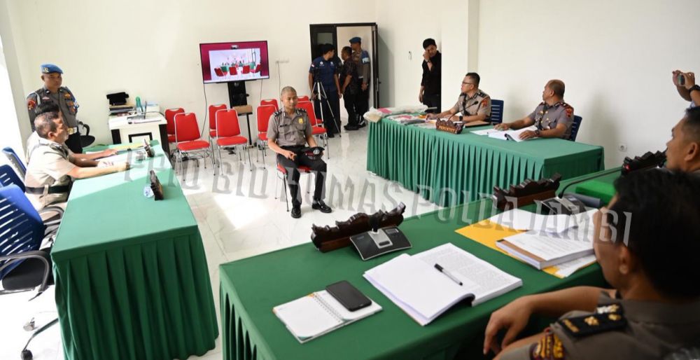 Foto : Sidang Etik Bripda Waldi di Polda Jambi/Humas.