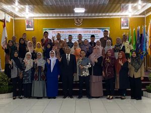 Rektor Dr Filius Chandra Lantik 7 Pejabat Struktural UBR Jambi, Berikut Tuntutan dan Harapannya