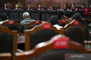 MK: Anggota Polri Duduki Jabatan Sipil Harus Mundur atau Pensiun
