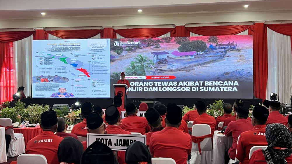 Pesan Mega Lewat Tokoh 'Pemberani' di Konferda PDIP Jambi: Selamatkan Lingkungan & Sungai Batanghari