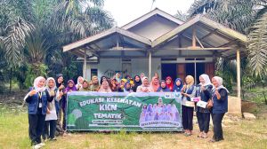 Mahasiswa KKN UBR Jambi Warning Ibu-ibu Desa Ramin : Waspada Hipertensi, Stres - Berujung Stroke