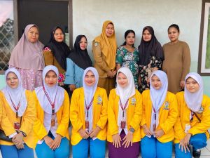 Sehat Bersama Bumil, Upaya Nyata Mahasiswa UBR Jambi Cegah Anemia-Stunting di Desa Arang-arang