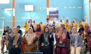 Cegah Stunting dari Dapur, Mahasiswa KKN UBR Gelar Program 'Bunda Siaga' dan DASHAT di Desa Pudak