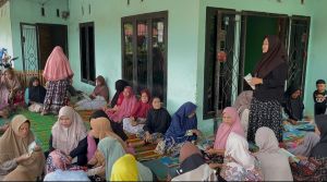 Edukasi 'SAPA' dari Mahasiswa KKN UBR : Resep Jitu Kepada Warga Desa Tarikan Tangkal ISPA Akut