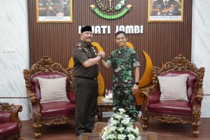 Kajati Jambi Terima Audiensi Danrem 042/Gapu, Perkuat Sinergi Penegakan Hukum dan Stabilitas Daerah