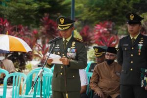 Danrem 042/Gapu Pimpin Pemakaman militer Almarhum Kolonel Inf (Purn) Sutrisno, Dedikasi Dikenang Sep