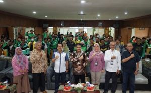 SAH ungkap Fakta, di Era Prabowo, Driver Ojol Dapat THR