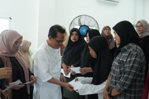 Wujud Kepedulian Sosial, DWP UNJA Salurkan Tali Kasih Ramadan 1447 H