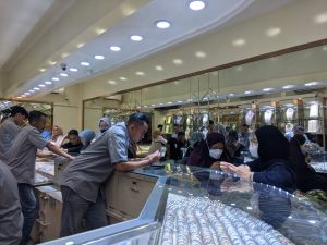 Jelang Lebaran 1447 H, Harga Emas di Jambi Alami Penurunan