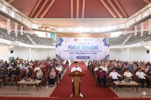 Membasuh Hati, Memperkuat Janji: Hangatnya Silaturahmi di Balairung Pinang Masak FKIP UNJA