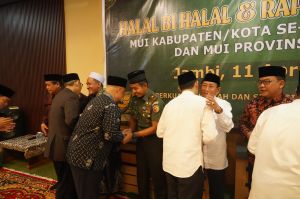 Dalam Nuansa Idul Fitri, Danrem 042/Gapu Perkuat Silaturahmi dan Sinergi di Rakor MUI