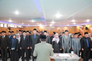 Bupati Anwar Sadat Lantik Pejabat Manajerial dan Non-Manajerial Pemkab Tanjab Barat