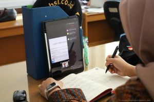 Hari Ketiga Pelatihan Paralegal, Kanwil Kemenkum Jambi Beri Tips Penyusunan Dokumen Hukum