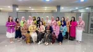 Perkuat Nasionalisme di Hari Kartini, Karyawati Honda Sinsen Gelar Woman Ride City Rolling hingga Ku