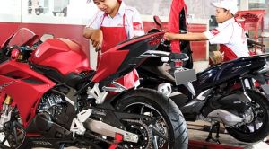 Motor Tetap Prima di Musim Hujan, Sinsen Siapkan Promo Service Spesial di AHASS Jambi