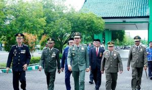 Bupati Fadhil Arief Pimpin Upacara HUT Damkar, Satpol PP, dan Satlinmas 2026