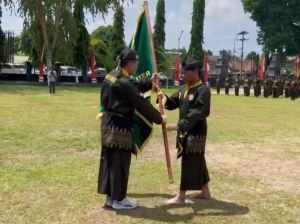 Pangdam XX/Tuanku Imam Bonjol Kukuhkan Pencak Silat Militer Wilayah Korem 042/Gapu