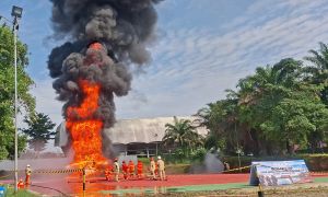 Menegangkan! Rig Sumur Minyak Pertamina Kenali Asam 'Terbakar Hebat' Mendadak Dikepung Pentugas, Ini