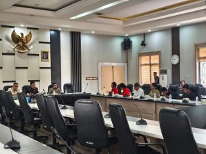 DPRD Jambi Gelar Dialog Terbuka GMNI 
