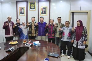 Wabup Tanjab Barat Audiensi Bersama Kepala Balai Bahasa Jambi