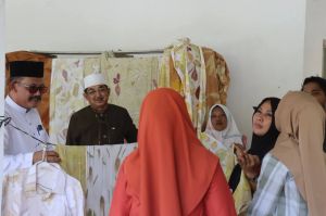 Bupati dan Wakil Bupati Tanjab Barat Apresiasi Geliat UMKM Ecoprint di Pedesaan