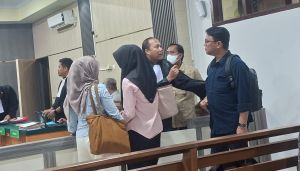 Ditegur Hakim Hingga Ngaku Lalai, Eks Dirut Perumda Tirta Mayang Jambi Dwike Dicecar JPU