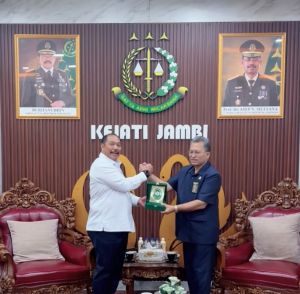 Kajati Jambi dan Ketua Pengadilan Tinggi Jambi Berkomitmen Perkuat Sinergitas Penegakan Hukum