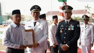 Bupati Batang Hari Mhd. Fadhil Arief Pimpin Upacara HUT ke-81 RI dengan Khidmat