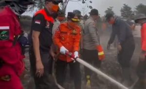 Gubernur Al Haris Turun ke Sarolangun, Pastikan Karhutla Ditangani