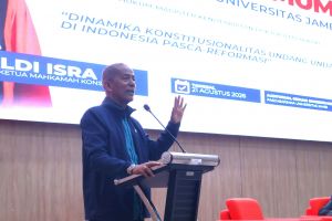 Wakil Ketua MK Saldi Isra Beri Kuliah Umum Dinamika Konstitusi di UNJA