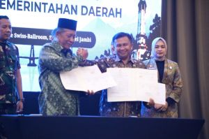 Usai Peluncuran, Kanwil Kemenkum Jambi Langsung Teken Kerja Sama dengan Pemda se-Provinsi