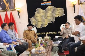 Sekda Dampingi Kunker BAM DPR RI ke Jambi, Dorong Penyelesaian Persoalan Zona Merah