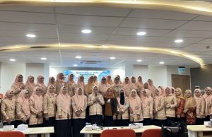DWP FEB UNJA Tingkatkan Literasi Digital Keluarga