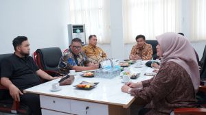 Kemenkum Jambi Dievaluasi Komisi Informasi, Jonson Siagian Paparkan Komitmen Transparansi